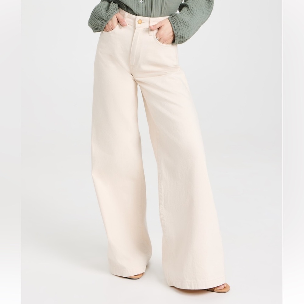 ✨SOLD✨ Wide Leg Cream Jeans